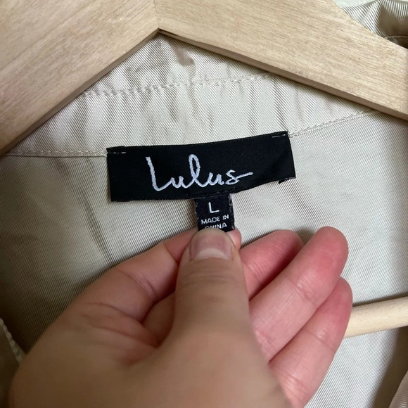 Lulu’s • Silky Long Sleeve Button Down Shirt - Picture 5 of 7